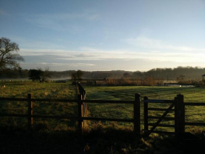 Paddock Barn, Bridgnorth - A modern converted barn